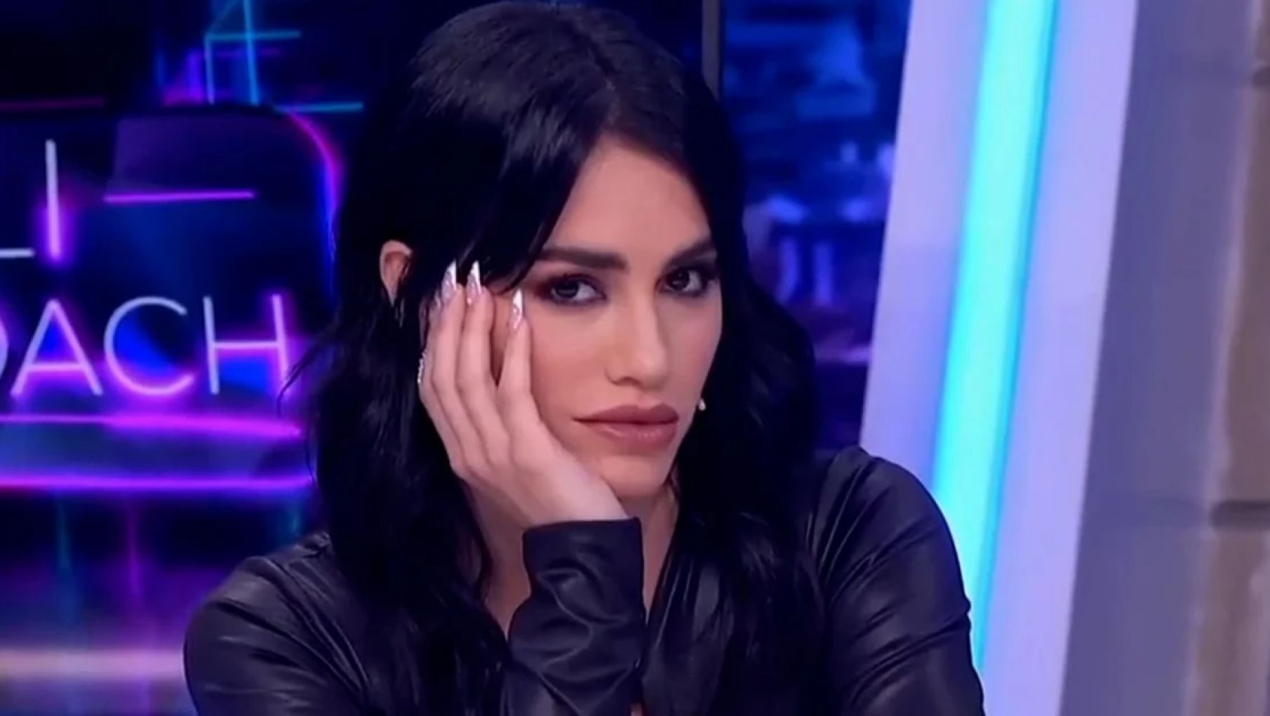 Antes de lanzar el video con Moria Casán, Lali habló de sus emociones y alertó a sus fans
